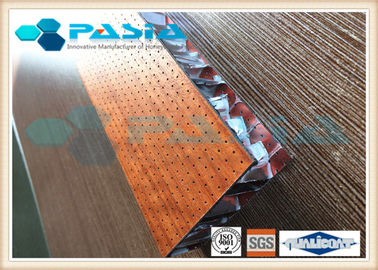 China Los paneles de madera del panal de la chapa, resistencia ligera del álcali de los paneles de bocadillo proveedor