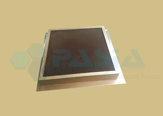 China Barra de refuerzo EMI Stainless Steel Honeycomb Panels para el filtro de la ventilación proveedor