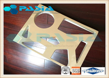 China El tablero de aluminio de alta resistencia del panal cubre tamaño ininflamable de 1220*2440 Mm2 proveedor
