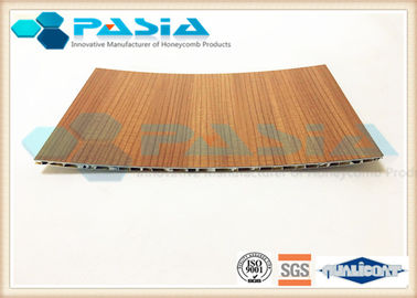 China El panal de aluminio comercial artesona resistente a la corrosión superficial de imitación de bambú proveedor