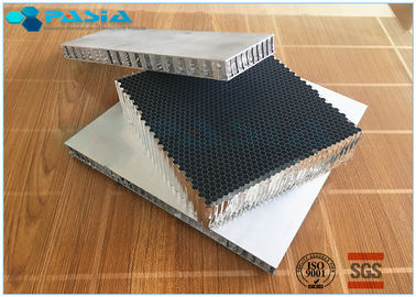 China Material de alta resistencia del panal para el piso compuesto estático anti del panal de aluminio proveedor