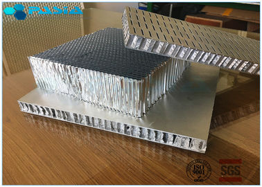 China Rebanadas de aluminio perforadas ligeras de la base de Honeycome, hoja del material 0.05m m del panal proveedor