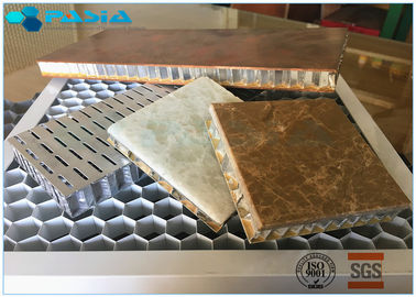 China Placa de aluminio del panal del aislamiento térmico para el tablero de base de pared de cortina proveedor