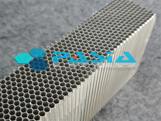 China Moisture Resistant High Density Aluminum Honeycomb Impact Attenuator with Predictable Constant Force Deformation for Nuclear Power Plant Safety-related Structural Barriers proveedor