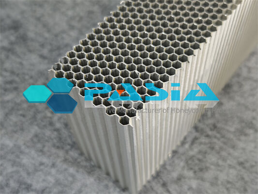 Un-crushed Cross-core Aluminum Honeycomb Impact Attenuator With Initial Peak Stress Elimination Option for Safety-related Nuclear Structures proveedor