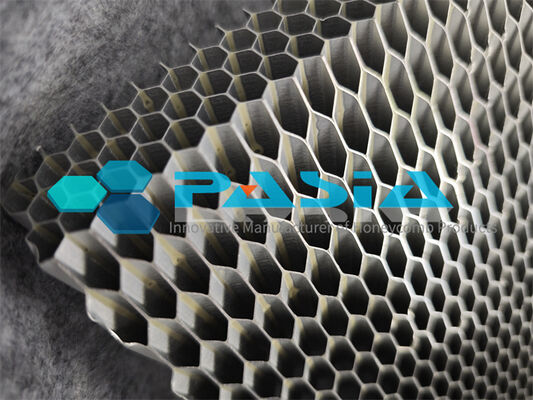 Flame Retardant Lightweigt Honeycomb Energy Absorber with High Heat Dissipation Pyramidal Structure Handling 15 KW/m² for Aerospace Chamber Lining proveedor